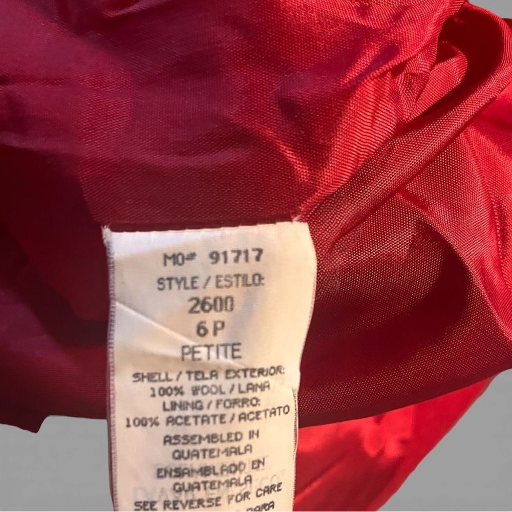 Vintage Sag Harbor Petite Vibrant Red Women's Blazer - Picture 14 of 16